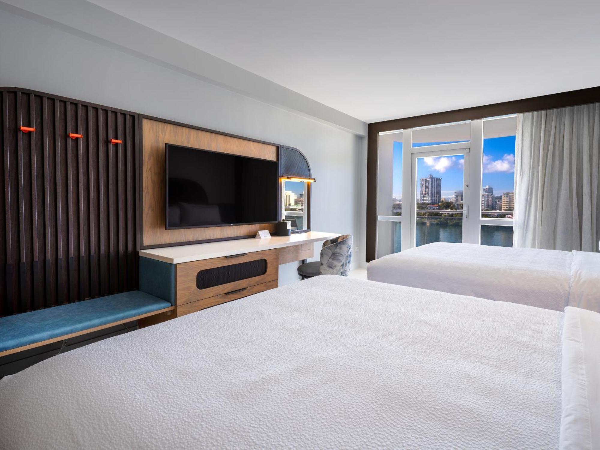 Hilton Garden Inn San Juan Condado Bagian luar foto