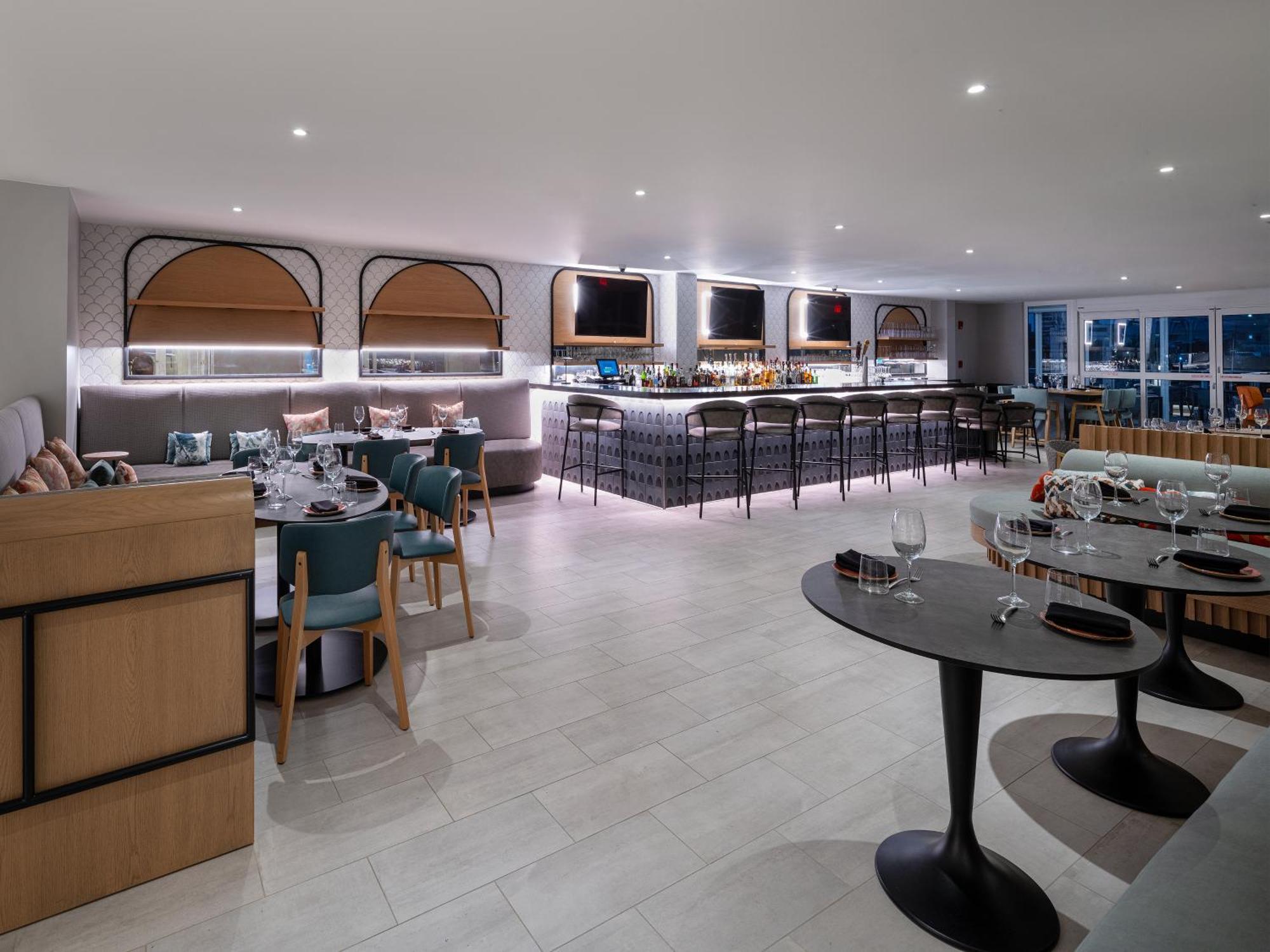 Hilton Garden Inn San Juan Condado Bagian luar foto