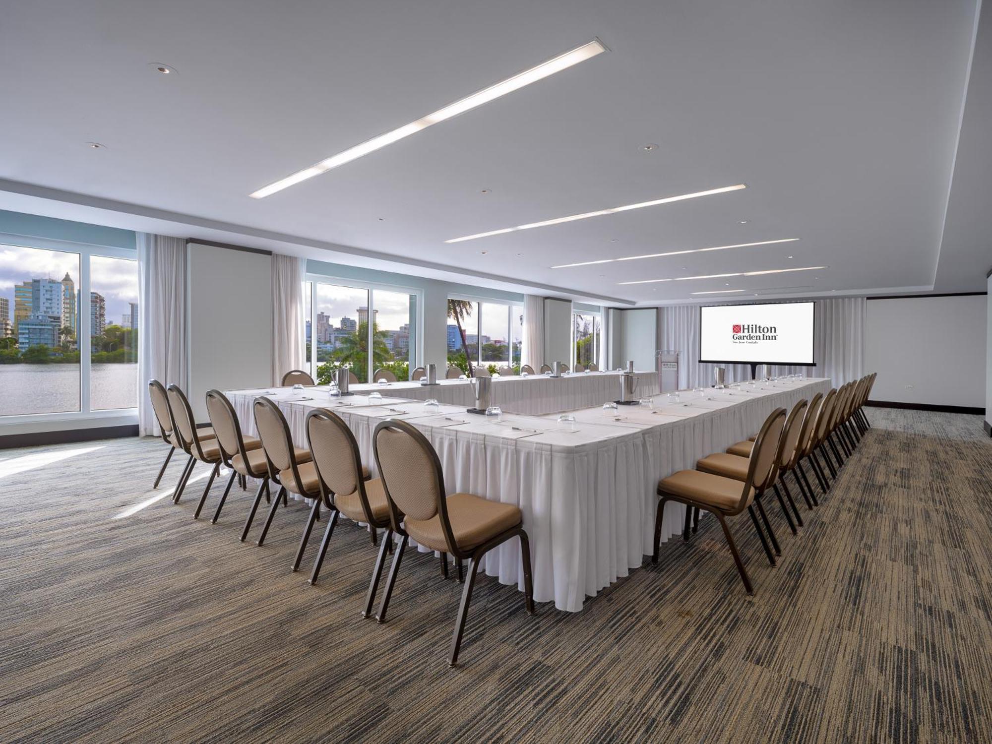 Hilton Garden Inn San Juan Condado Bagian luar foto