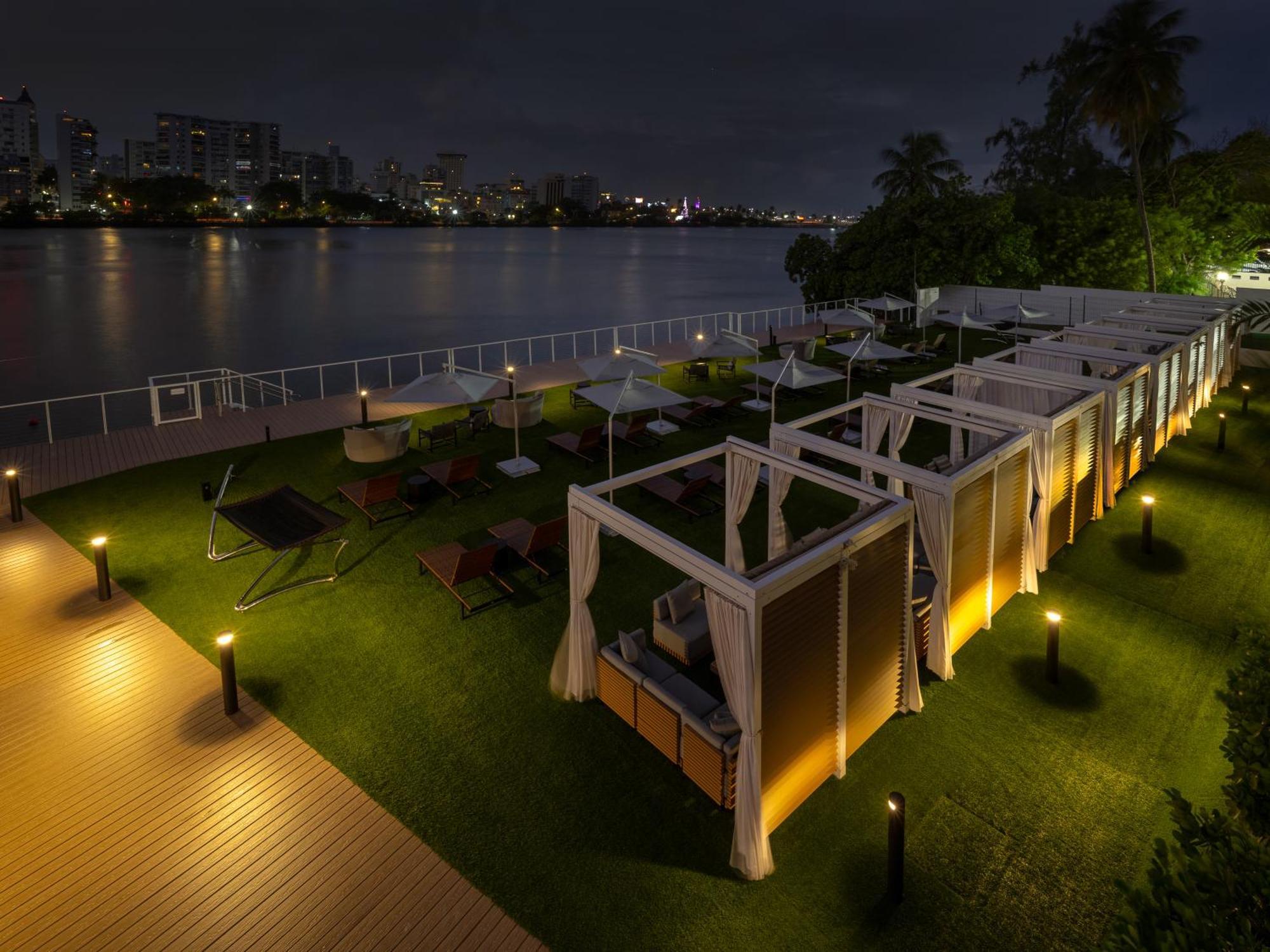 Hilton Garden Inn San Juan Condado Bagian luar foto